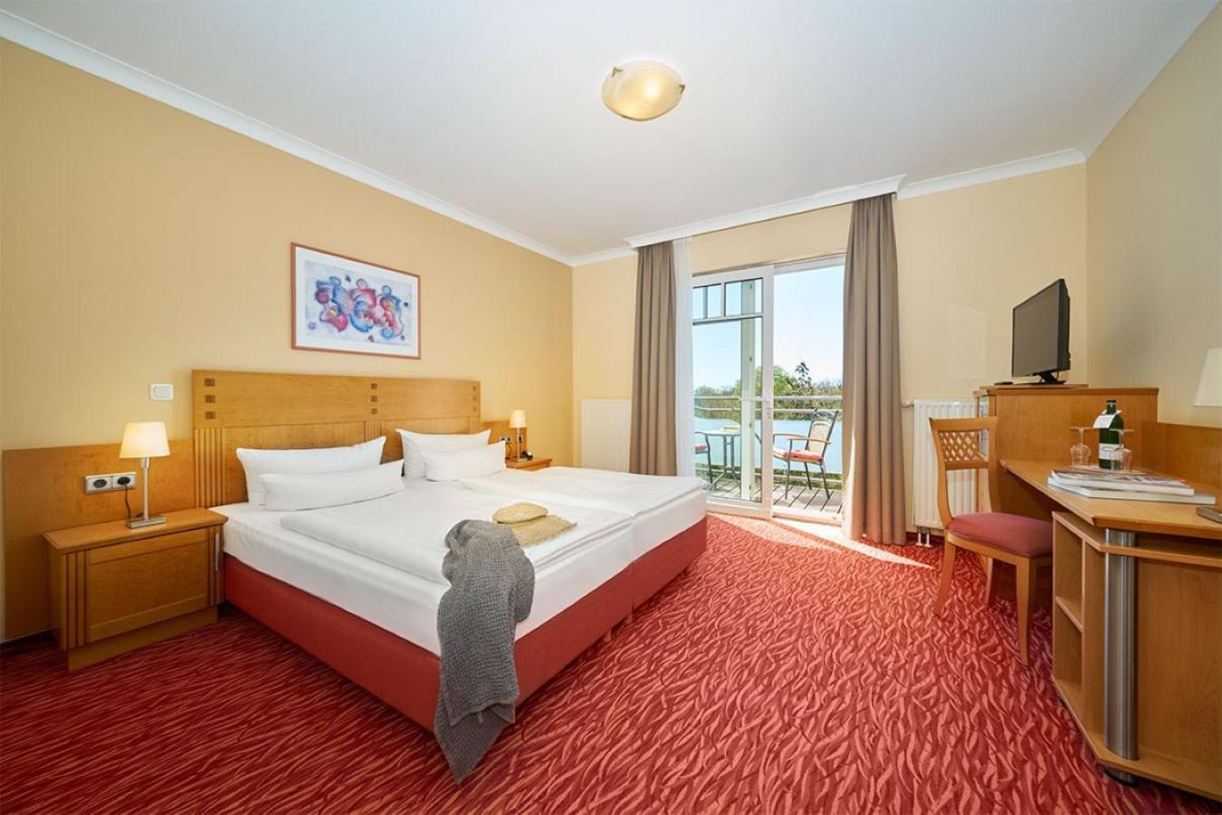 Strandhotel Prinz Von Preussen Zinnowitz Bagian luar foto